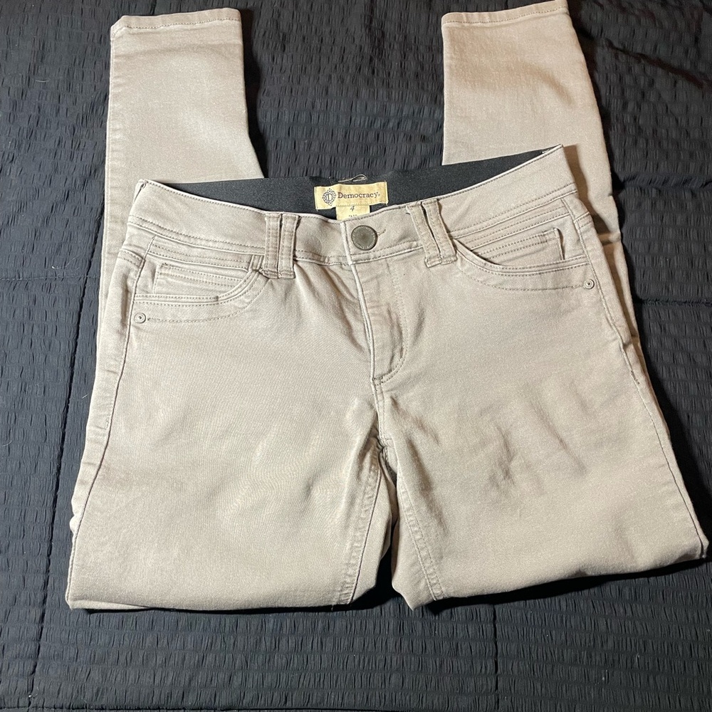 Democracy Women's Light Beige Skinny Jeans